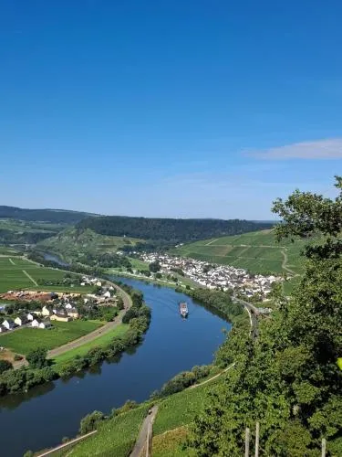 Ferienwohnung Roos in Klüsserath, Deutschland