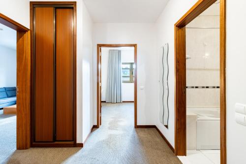 Suite, familiar