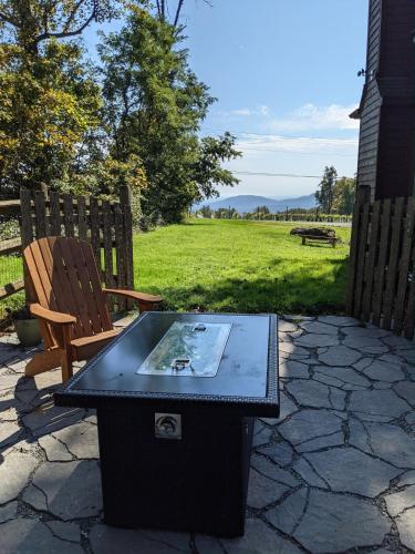Blue Mountain Getaway Hot tub, Winery, Game Room in ฟรอนท์ รอยัล (VA)