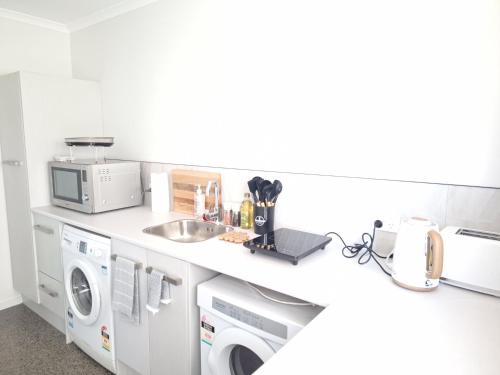 The Mews - Country Stay in West Melton