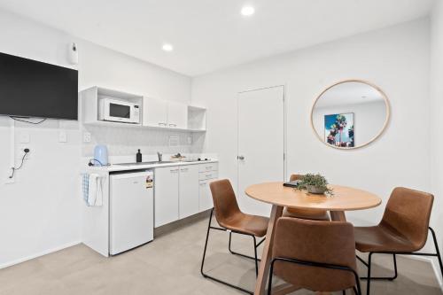 太平洋汽車旅館 (Pacific Motor Inn) in 陶蘭加