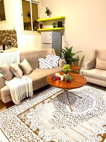 شقة غرفة وصالة دور ارضي بسلطانه in Al Bishr