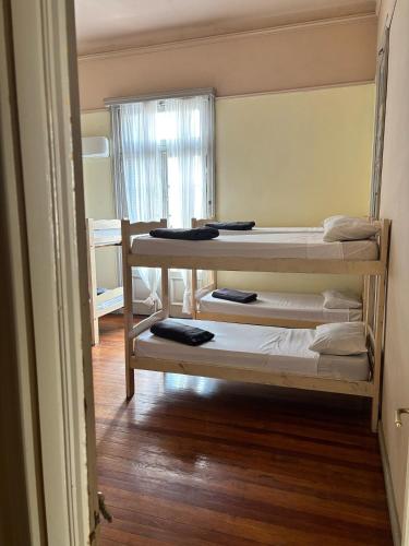 Colmena Hostel Rosario - image 5