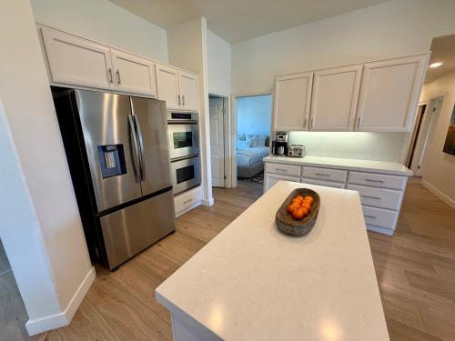 Casa Santa Fe Family Home With Large Pool - image 2
