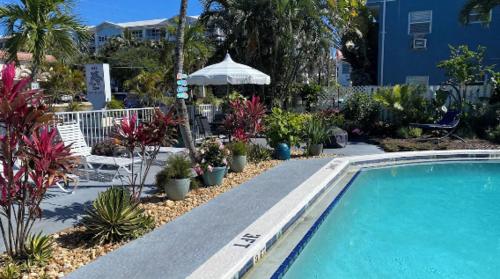 Honu Cove Hotel 1