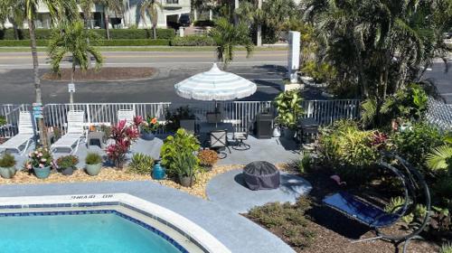 Honu Cove Hotel 5