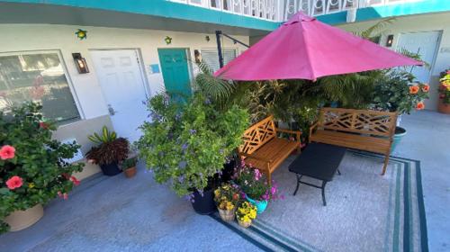 Honu Cove Hotel 2