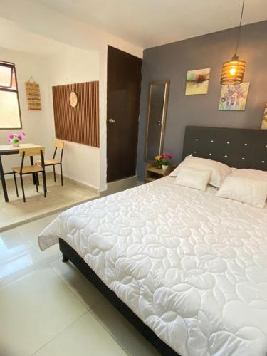 S3 CÓMODO APARTAMENTO 3 HABI 3 BAÑOS EN LAURELES ESTADIo