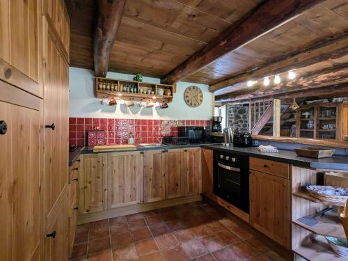 Gîte rénové pour 4 pers. avec accueil équin, Saint-Front - FR-1-582-538 (Gite renove pour 4 pers. avec accueil equin, Saint-Front - FR-1-582-538) in Saint-Front