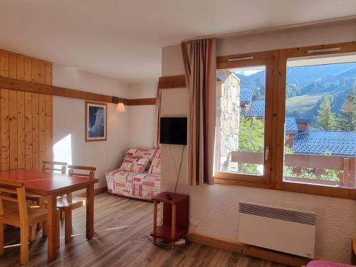 Appartement lumineux pres des pistes, acces piscine, animaux acceptes - FR-1-181-2869 in La Plagne