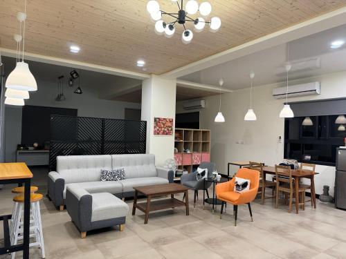 散步的喵 in Jinning