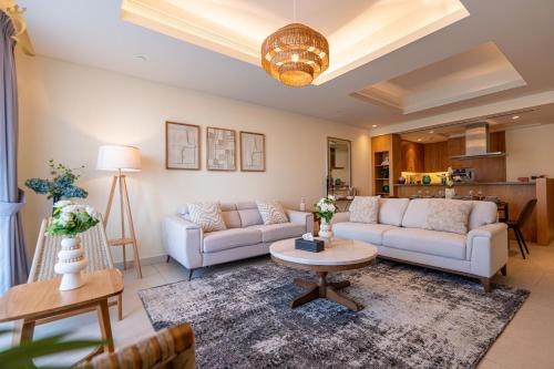 Stylish 1BR - Grand Royale Luxe Escape, Abu Dhabi