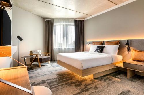 room detail thumbnail 0