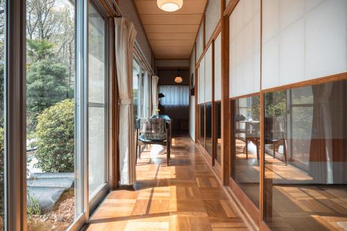 inside the drama 伊東 大室山