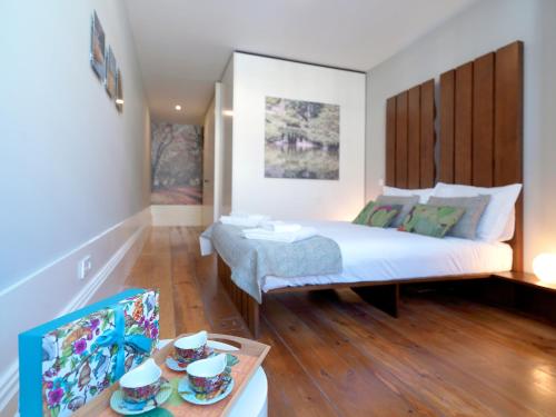 FLH Porto Portuguese Apartments, Porto