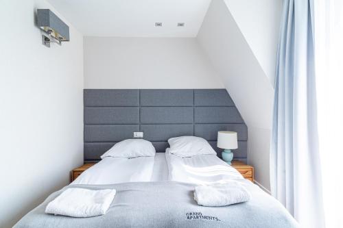 Meridian Luxury Apartments by Grand Apartments - image 4