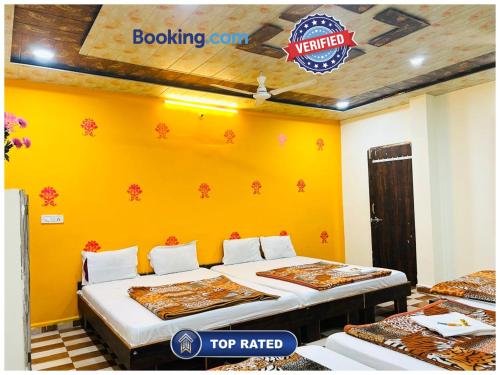Hotel Mahakal Vishram Near Mahakaleshwar Jyotirlinga Temple #Fully Air Conditioning #Free WiFi #Room Service #Best Hotel In Ujjain