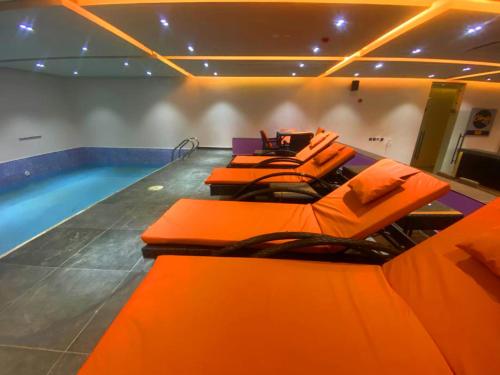 Swimming pool, The Cordis Hotel, Ikeja in Ojodu