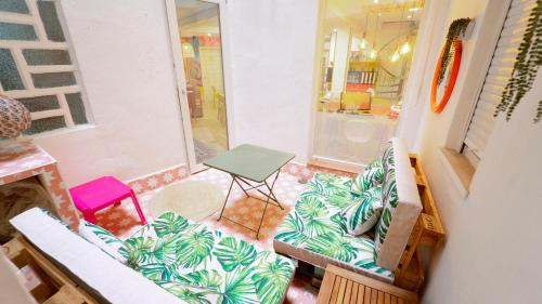 Lemon & Green GuestHouse in Granada
