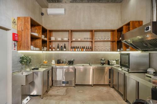 Azenhas do Mar Valley House in โคลาเรส