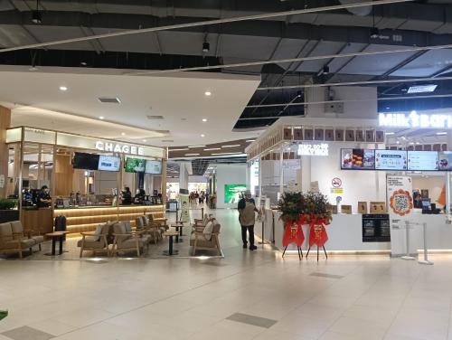 레스토랑, Totoro Theme 168 Mall Homestay Selayang Batu Caves in 셀라이양