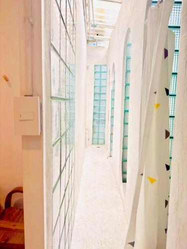 Shower, Easy Sunday Couple & Family Hotel Bangkok in Khaosan