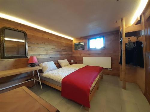 Kuhstall Suite mit Bad in Nenzlingen, Schweiz