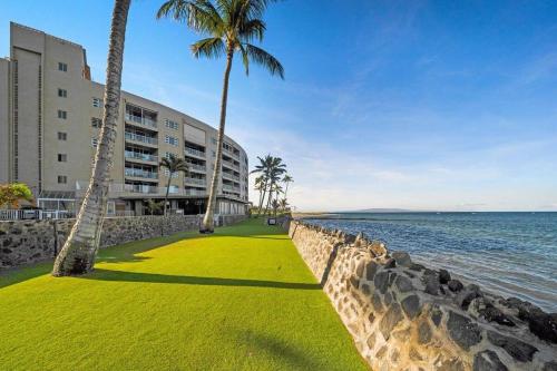 เมเนฮูน ชอร์ คอนโดมิเนียม (Menehune Shores Condominiums) in คีเฮ