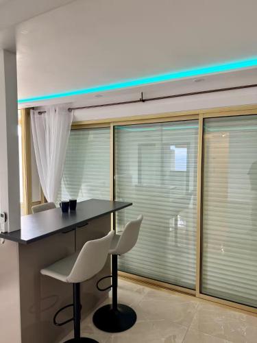 Luxury Apartment with Sea View and Private Beach Access, Cannes (zdjęcie 10)