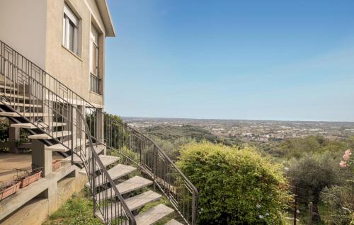 A szálláshely kívülről, Gorgeous Home In Capezzano Pianore With Wifi in Santa Lucia