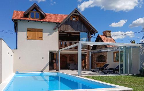 Cozy Home In Klostar Ivanic With Private Swimming Pool, Can Be Inside Or Outside