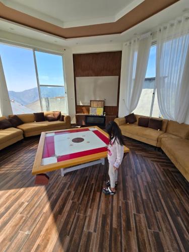 luxury villa in murree for families and couples – khách sạn tại Bhurban