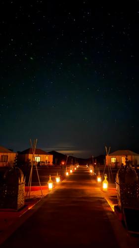 Camp Sakura Desert Dream – khách sạn tại Ksar Tanamouste