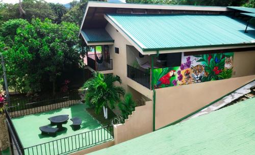 Blu House Nature & Tours