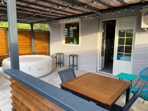 บริการและสิ่งอำนวยความสะดวก, Le belair in เลอ ยามัน