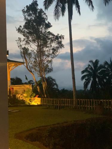 Rõdu/terrass, AJA Homestay in Lumajang