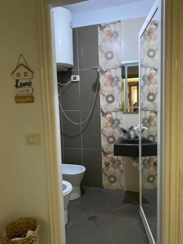 MAin Apartment, Tirana (photo 2)