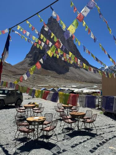 Gonbo Moksha Camps and Cafe in 沙爾丘