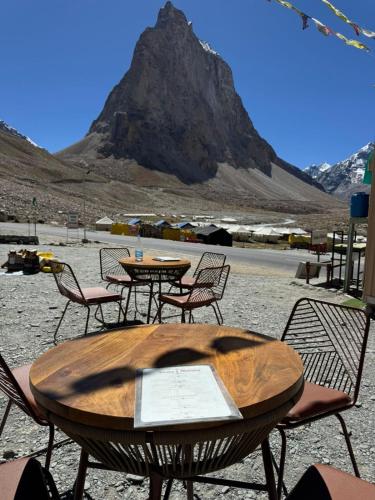 Gonbo Moksha Camps and Cafe in 沙爾丘