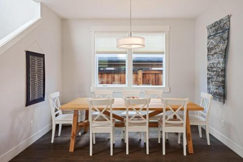 Hillside Haven - image 6