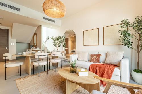 Amazing Townhouse - Yas Island - 5 min to Formula 1, Ferrari World, Warner Bros, Sea World - Designer's Choice, Abu Dhabi