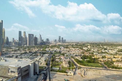 Vida Dubai Mall! 2 Bedrooms! Excellent Amenities, Mall Connected!, Dubai (photo 9)