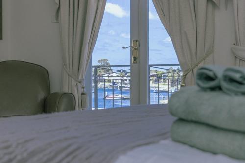 Puddings Home mooring and waterfront getaway