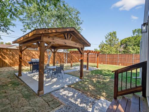 The Sage at Dogwood home – khách sạn tại Tây Dallas