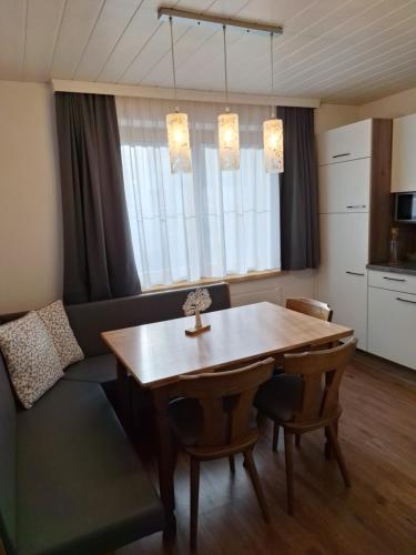 บริการและสิ่งอำนวยความสะดวก, Piz Buin in บัค