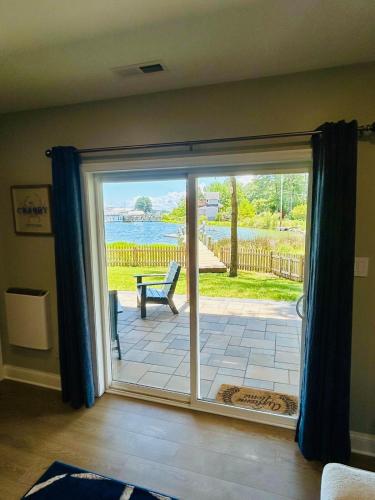 ระเบียง/ชานเรือน, Piney Point Harbor Haven in ไพนีย์พอยต์ (แมรีแลนด์)