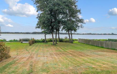 Vista, Lovely Home In Sunds With House Sea View in Sunds