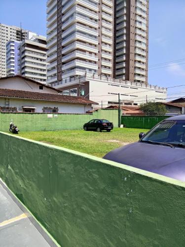 Apartamento em Canto do Forte - image 2