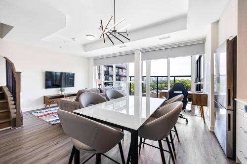 Skyline Escape • 3BR Penthouse with Terrace – khách sạn tại York