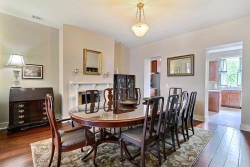 Change of Place Estate - image 25